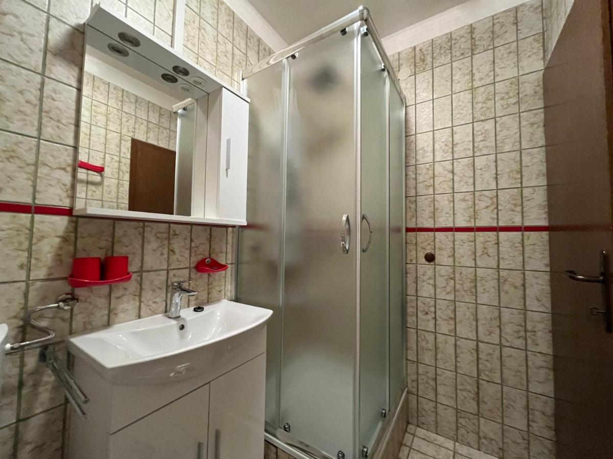 Apartments Vuksan Rab Town Zewnętrze zdjęcie